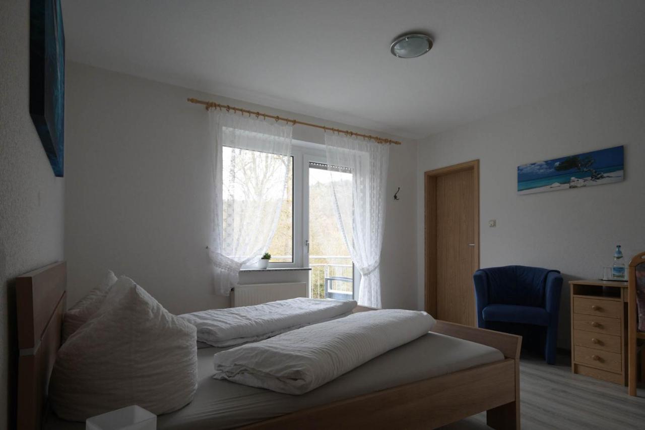 Zimmer Ohne Fruehstueck In Der Forellenzucht Burgen  Exteriér fotografie