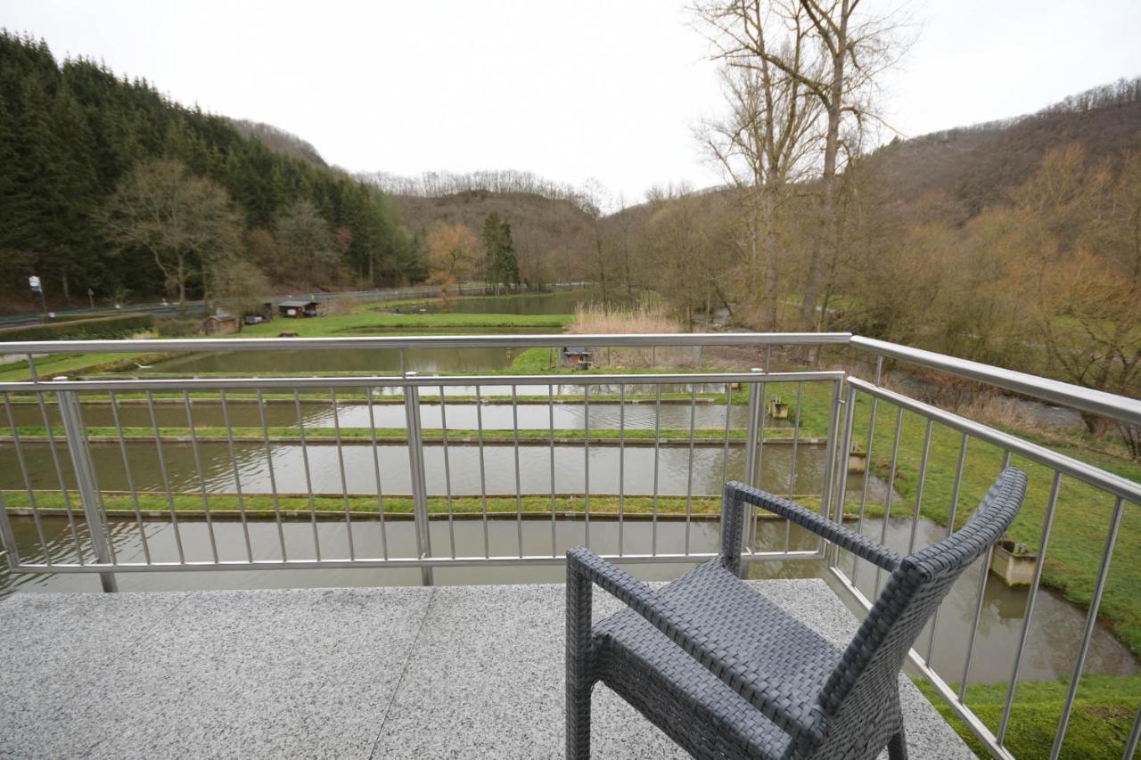 Zimmer Ohne Fruehstueck In Der Forellenzucht Burgen  Exteriér fotografie